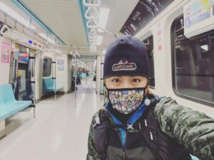 Zax Wang Instagram - First train in Taipei metro .
Where am I going?
#06:03 first train