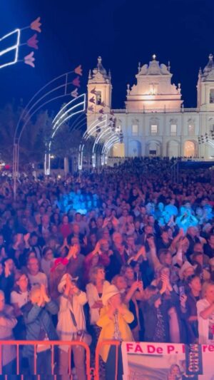 Zé Amaro Instagram - Portugal é lindo ❤️‍🔥
Hoje partilho com vocês um dos locais mais lindos de Portugal, local onde este ano tive a oportunidade de levar o meu concerto, a minha alegria, os meus fãs e o nosso amor ❤️‍🔥
.
.
Seguimos para PERTH 🤠

Próximos shows⤵️

16 DEZ - AUSTRÁLIA - PERTH
❗️ESGOTADO❗️

17 DEZ - AUSTRÁLIA - SYDNEY ❗️ESGOTADO❗️

17 DEZ - AUSTRÁLIA - SYDNEY 
❗️ Nova data❗️

22 DEZ - Ev CORPORATIVO

29 DEZ - Ev CORPORATIVO

31 DEZ - Narcisu’s Eventos ❗️ESGOTADO❗️ 

31 DEZ - ❗️Fafe❗️

16 MAR - COLISEU LISBOA 
https://coliseulisboa.bol.pt/Comprar/Bilhetes/130335-

#milagresleiria #tour15anos #zéamaro #usa #massachusetts #zeamarotour #zeamaro #meucoracaodecowboyapaixonado #casinha #casinhabranca #cowboy #festadecowboy #aluatueeu #cowboyappaixonado #aminhaestrada
#emirates #airbusa380 #australia #porto #lisboa #dubai #sydney #wollongong #perth #melbourne