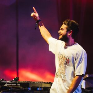 Zedd Instagram - We could stay forever @zedd 

📸 @rohofoto @dusana @the.camera.lady