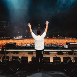Zedd Instagram - We could stay forever @zedd 

📸 @rohofoto @dusana @the.camera.lady