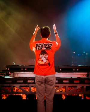 Zedd Instagram - Thank you Ottawa!!! Finally got to play Out of Time for the first time ever 🥲🫶.
🎥: @nickfarrar 
📸: @ai.visuals