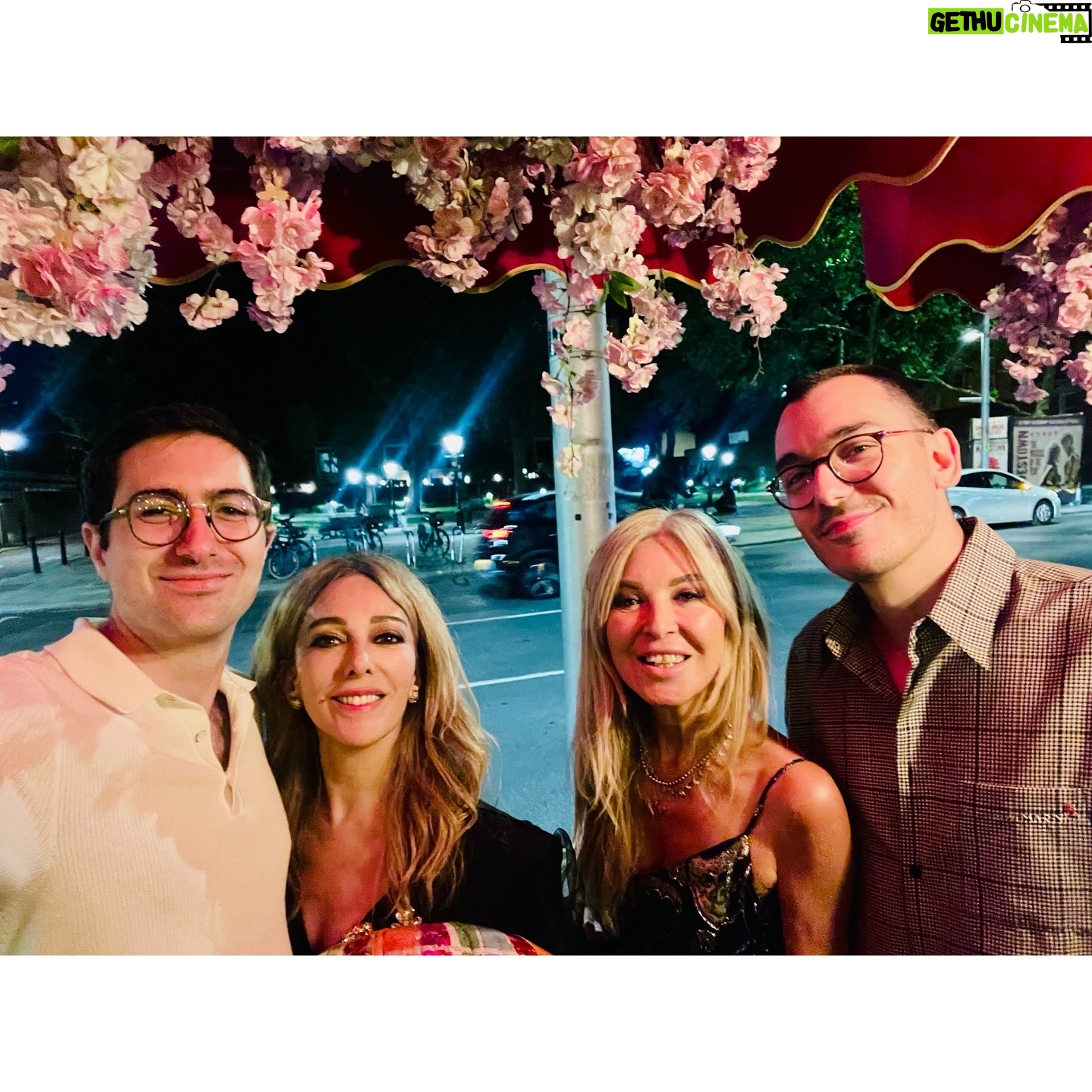 Zerrin Tekindor - 116.5K Likes - Ne güzel gündü bu böyle ☺️