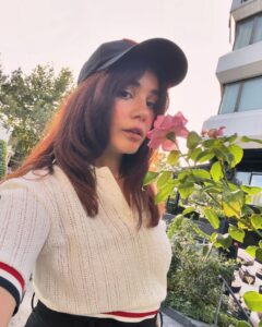Actress Zeynep Çamcı HD Instagram Photos and Wallpapers July 2024