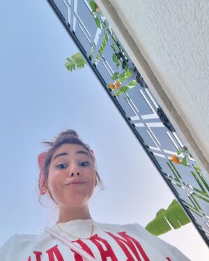Zeynep Çamcı Instagram - 🌴💚