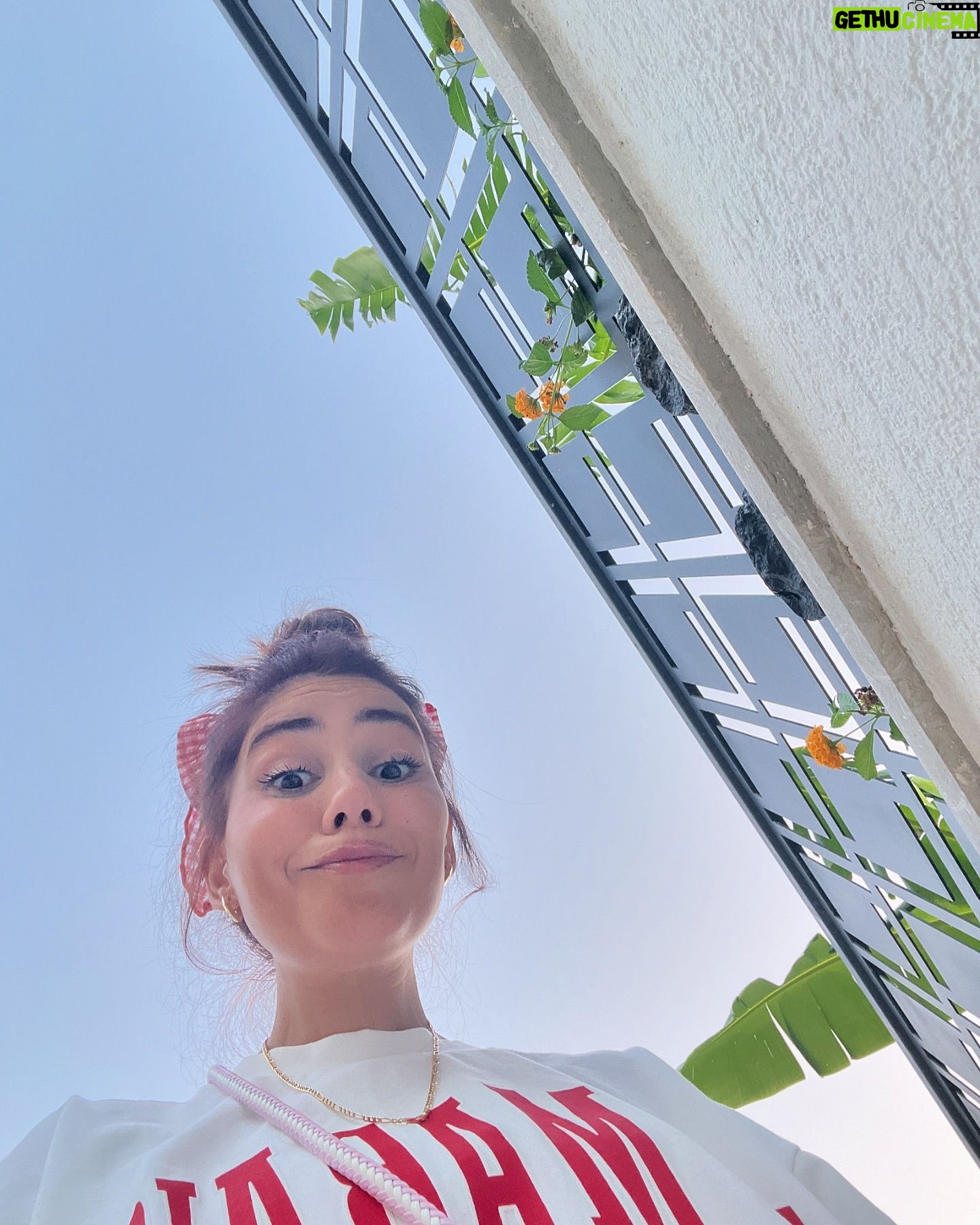 Zeynep Çamcı - 12.5K Likes - 🌴💚