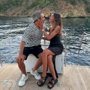 Zeynep Tokuş Instagram - Şükür ve minnetle.. nicelerine 🥹🩵🙏🏽