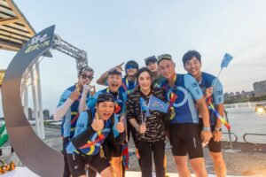 Zhang Ting Hu Instagram - 結束但不解散！！！

@gooooooride 
@harlemyu_1986 
@superbright0911 
@rio_peng 
@alan_kuoyoluan 
@justezlike_ac