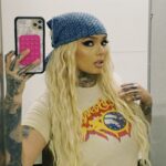 Zhavia