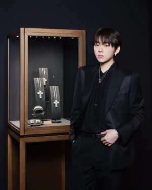 Zico Instagram - #광고 #Damiani #Damiani100Years #Damiani100X100Italiani #다미아니
@damianiofficial