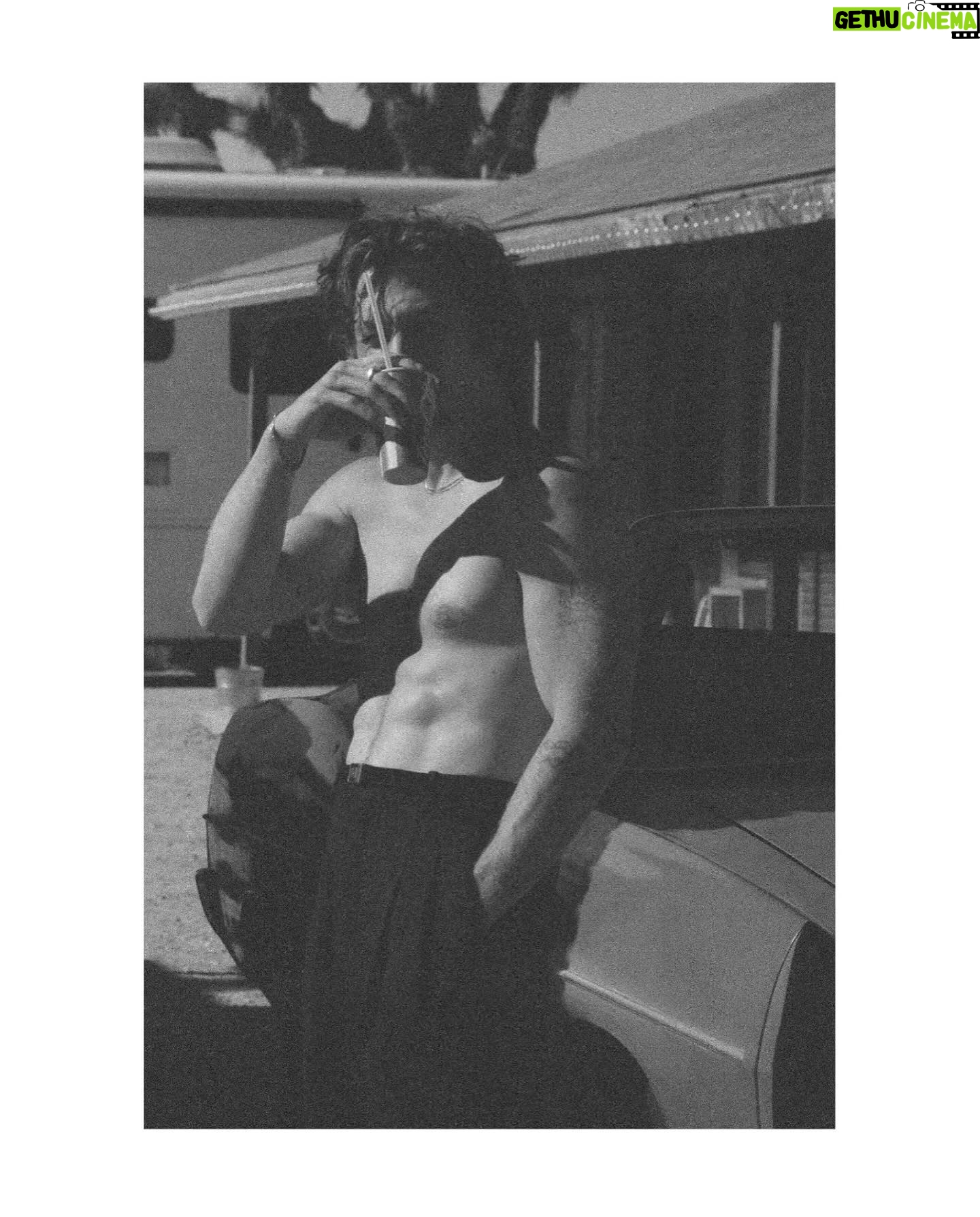 Zoë Kravitz - 553.3K Likes - Saint Laurent by Anthony Vaccarello