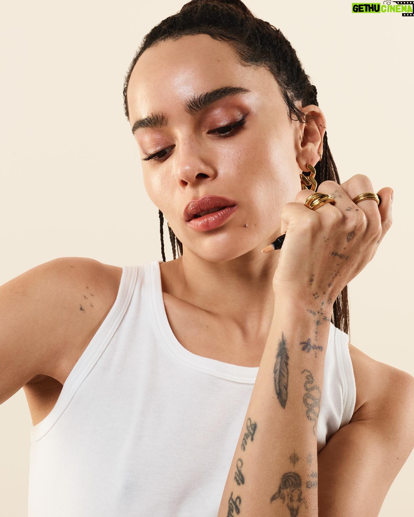 Zoë Kravitz - 325.9K Likes - gimme that touche éclat @yslbeauty