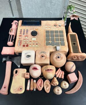 doooo Instagram - 『人肉アイテム展 in 川崎 溝の口』
日時: 2024年8月10日(土)〜9月1日(日) 11:30-21:00 ※金土のみ23時まで営業
会場: CAFE & BAR MOTHER FACTORY (住所: 神奈川県川崎市高津区下作延7-27-3 STAGE MIZONOKUCHI 1F 東急線「溝の口駅」徒歩8分)

"Human Flesh Art Exhibition Kawasaki Mizonokuchi"
11:30AM〜9:00PM August 10th〜September 1st, 2024
CAFE & BAR MOTHER FACTORY
1F STAGE MIZONOKUCHI, 7-27-3, Mizonokuchi, Takatsu-ku, Kawasaki-shi, Kanagawa, JAPAN