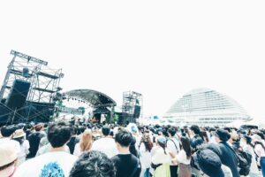 kojikoji Instagram - .
KOBE MELLOW CRUISE @kobe_mellow_cruise 
2022.05.28に出演させていただきました！ @newly_____ との2人セットでした〜 海と山に囲まれて暑い日でしたが気持ちいい風が吹いていました。お客さんも暖かく会場は終演まで盛り上がりっぱなしでした〜
素敵なイベント！観にきていただいた皆様ありがとうございました☺️

📸by @hoshina1987
