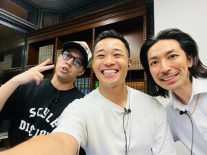 shoji Instagram - THE DANCE DAY @the_dance_day 

審査員として参加させて頂きました！
素晴らしい出場者の皆さんに、受け取り切れないほどの感動を頂きました！

この日に向けてどれだけ積みあげてきたかが想像出来る分、最終審査は本当に悩みました。
全員優勝させたかった😭
全出場者、本当に素晴らしかったです！
お疲れ様でした！

皆さんが素敵だと思ったチームは、是非SNSなどで名前を出してあげてください😊
パフォーマーとして、誰かに届くことほど嬉しいことはありません！
是非🙏

まだ観てない方は、是非TVerで！
TAKAHIROさん、世界さん(FANTASTICS)と一緒にパフォーマンスの解説をしたバージョンも配信されていますので、是非！
Kさん(&TEAM)のコメントもあります👍

#THEDANCEDAY 
#stkgz #シッキン #シットキングス #shoji #持田将史
写真は「YOSHIKI Instagram」より