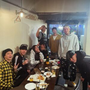 t-Ace Instagram - 昨日の会
このメンツはやっぱおもろいな
おかえりCHEHON
おめでとうじゅんのすけ
んでジャークチキン美味すぎ
最高

@chehon440 @tak_z @ayaakapanda @sway_ldh @dj_kekke @nonstopman1986 @junnosuke_official 
#teamクズ