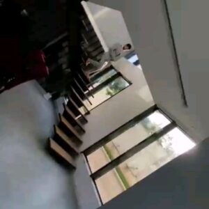 فربد بختیاروند Instagram - خب اینجا ما قصد داشتیم بدون برش تصویر و در یک پلان، هم تصویری از لوکیشن داشته باشیم و هم تصویر خوبی از تک تک بچه ها، برای این که خروجی خوبی داشته باشم باید تمام تیم با هم هماهنگ کار میکردن، یعنی از بازیگر گرفته تا فیلمبردار همه باید از شروع تا پایان بدون کات با هم هماهنگ میشدن، بعد از چندین برداشت تونستیم به هدفی که میخواستیم دست پیدا کنیم، تنها چیزی که غیر ممکنه خود غیرممکنه، هیچوقت دست از عملی کردن ایده هاتون برندارین، مطمئن باش اگر نشدنی بود هیچوقت تو ذهنت نمیومد، مسر باش رو هدفت، اینقدر تلاش کن تا بشه. ویدئو کامل را میتونید در پست های ما تماشا کنید یا برای دانلود به سایت مراجعه کنید،

Spical thanks

Videographer :

@amirhesaristudio

 @miladjalalifar
_____________________

Loction : @villazhestlifestyle

__________________

Model : @amirroham2

@hesarrr

@mohsenjafari02

@ali_reza_sky

@anes_karimi_official

________________________

Manager : @hossein.falah
_______________________
Mr style Company

#Director #modeling #modelingagency #styleformen #gentleman #stylist