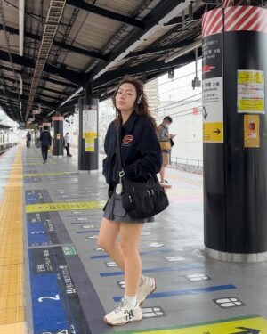 김푸름 Instagram - #오사카 #JAPAN #김푸름 #kimpureum