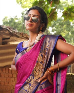 Abeneya Nethran Instagram - Just being cool in saree 🫣🥰👀

#abeneya #saree #traditional #shoot