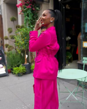 Adjua Styles Instagram - Taking up SPACE UNAPOLOGETICALLY💗💗💗💗💗💗💗💗💗💗💗💗💗💗
:
:
:
:
Set @samanthablacknyc 💝
Boots @balenciaga 
:
Hair @rashawncardwell 
Makeup @mandisavonette
