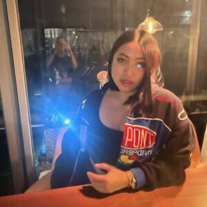 Ae Southammavong Instagram - I haven’t posted pics in so long cuz I been keepin it reel for too long!! 🤣 God I’m witty