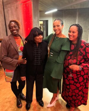 Afua Hirsch Instagram - Mother Diane Abbott receiving her flowers 

I’m so happy she has told her story - in the most personal way and in her own, powerful words - her memoir A Woman Like Me is published next week

Loved speaking with her to bring it to this incredible audience (so many of you sent me pictures! Thank you!) at @southbankcentre tonight 
With a little help from @misanharriman 

@officialhackneyabbott 
@southbankcentre 
@misanharriman 
#AWomanLikeMe
#memoir
#book
#newbook 
#booktalk 
#blackBritain
#knowyourhistory

I am wearing 
Dress by @edelinelee 
Necklace @heyharper 
Bar earrings @tillysveaas 
Styled by @melwilkinson1