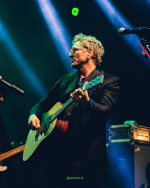 Agnes Nunes Instagram - Mais um ano em que Agnes Nunes e Matt Sorum entregaram performances inesquecíveis no Sthorm Festival! Agnes, com sua voz marcante e estilo que sincretiza gêneros, encantou o público com um cover de “Zombie”, da banda The Cranberries. Ao lado de Matt Sorum, o lendário baterista conhecido por seu trabalho com Guns N’ Roses e Velvet Revolver, eles trouxeram uma energia poderosa ao palco, apresentando hits que marcaram gerações, incluindo “Knockin’ on Heaven’s Door”, do Guns N’ Roses.

Esse encontro artístico, musical e cósmico entre Matt e Agnes capturou o espírito criativo do festival, tornando suas apresentações um dos momentos mais memoráveis da noite.

Registrando esse belíssimo encontro, contamos com as fotografias impecáveis do nosso amigo e parceiro, Vitor Hugo Santana @vhsvhs_ 

#SthormFestival2024 #FestivalOfSolutions #FindTheOthers
