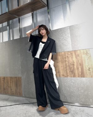 Aimi Instagram - 朝急いで服決めたら意外と好きだったコーデ◎