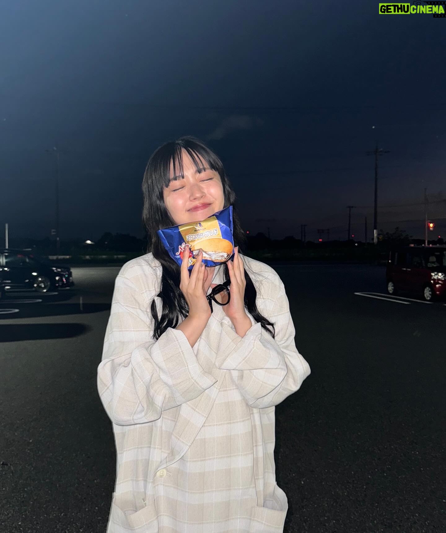 Airi Suzuki - 76.5K Likes - ✴︎
森永「パリパリサンド」Web CM出演しています☺︎
CMで食べているチョコ10%増量のパリパリサンド
9/2からいよいよ発売という事で、コンビニでも発見しましたーー!!!🫶
Xではキャンペーンもやっているのでお見逃しなく☺︎
#CM動画はまた後日載せますね
