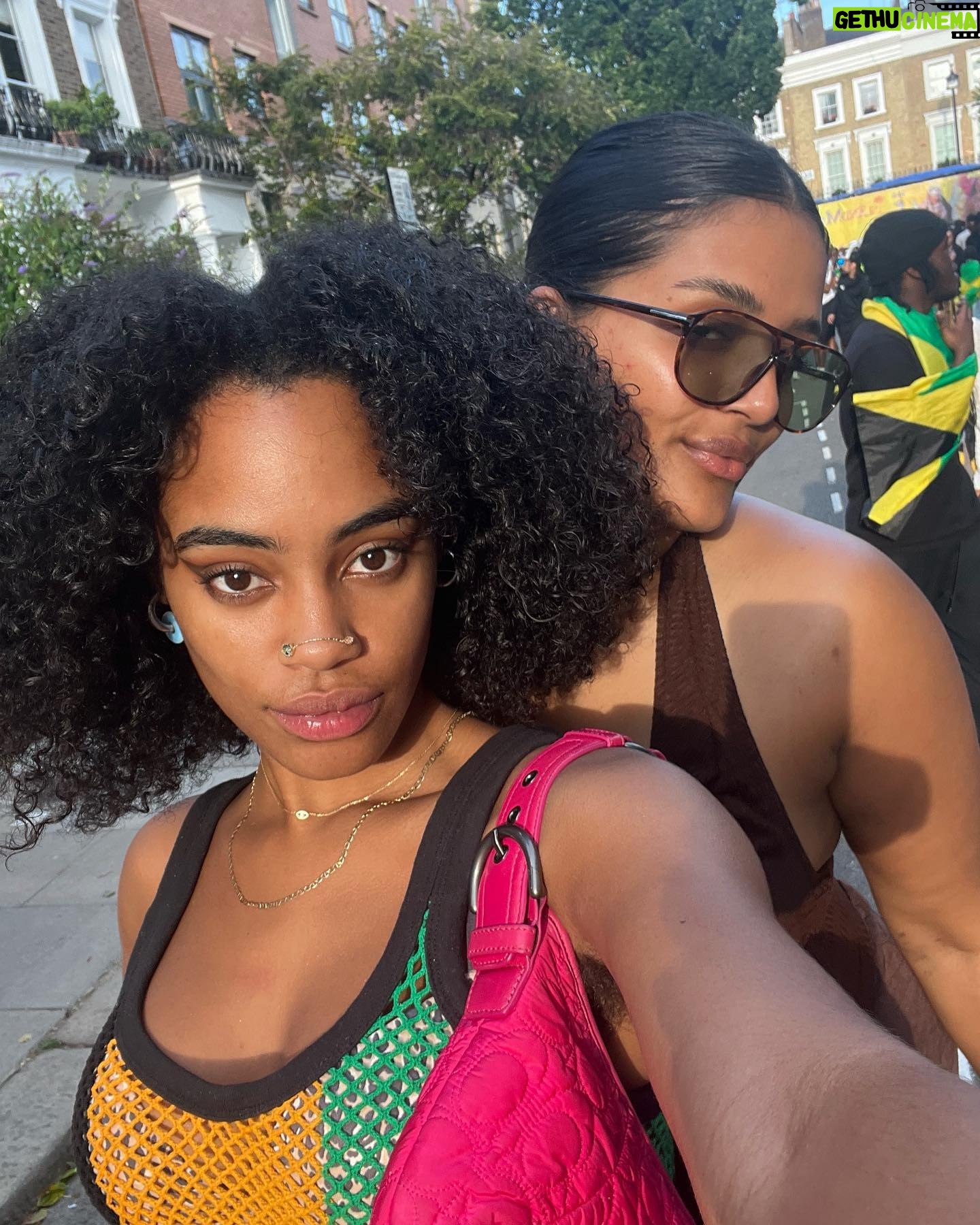 Ajani Russell - 2.2K Likes - Nottinghill carnival ate down this year š 10/10
Shout out errryyybody shakin Ass in the street, yāall was giving it up nostyyyy š¤š¤¤š and to all my baddie friends and their baddie friends- canāt wait to do it all again ;)