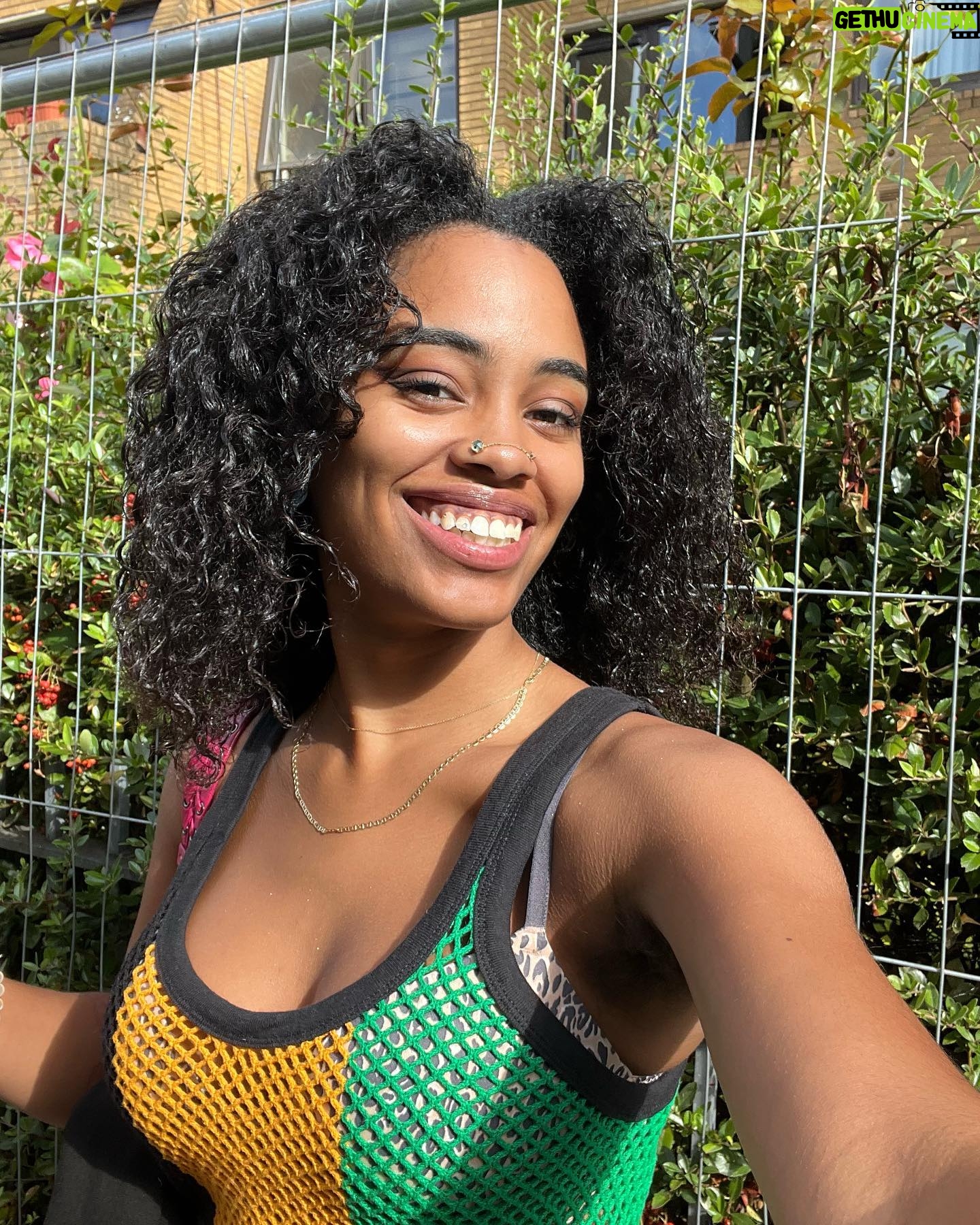 Ajani Russell - 2.2K Likes - Nottinghill carnival ate down this year š 10/10
Shout out errryyybody shakin Ass in the street, yāall was giving it up nostyyyy š¤š¤¤š and to all my baddie friends and their baddie friends- canāt wait to do it all again ;)