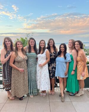 Alex Curry Instagram - Welcome to #Wisconsin 🤗 #Curry #Wedding style 🥂✨