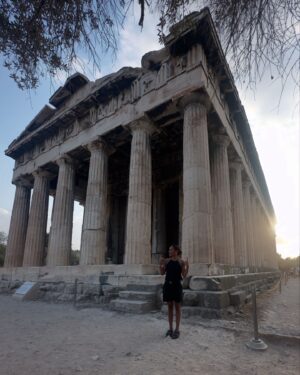 Alex Scott Instagram - Summer lovin had me a blast… 🇬🇷 ☀️ 🌊 🏝️