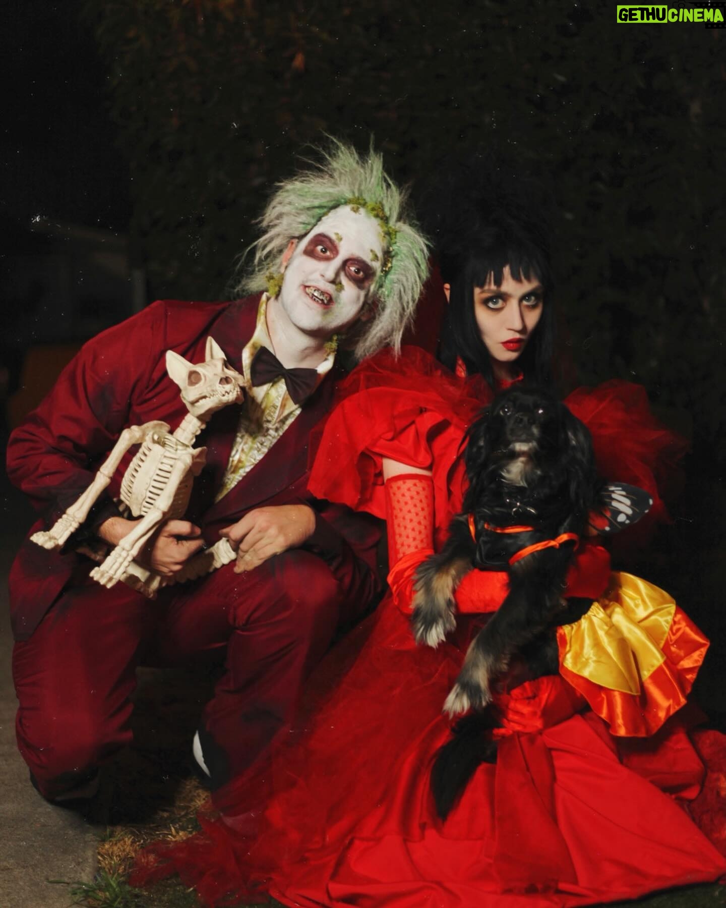 Allison Harvard - 26.1K Likes - It's the most wonderful time of the year 🎃 #beetlejuice
