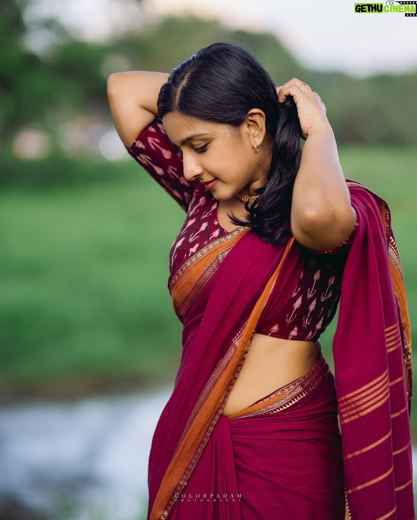 Alphy Panjikaran - 6.9K Likes - š„°ā¤ļø
@vipinjkumar
@dhwani_designs