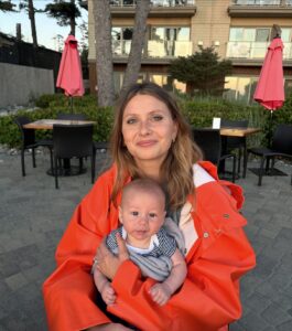Actress Aly Michalka HD Instagram Photos and Wallpapers September 2024