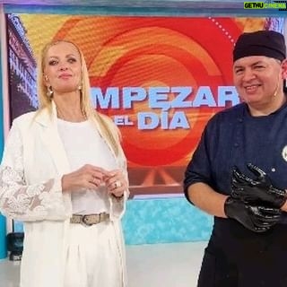 Amalia González - 0.9K Likes - Horacio de @muyketoarg es lo más!!!
Todos los viernes lo podés ver en directo por mi programa de tv @empezareldiaoki @ciudad_magazine
YouTube: Empezar el día con Yuyito
#keto #talleres
#cocina #alimentacionketo