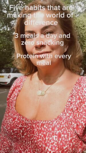Amanda Lamb Instagram - 5 habits I try, like my life depends, on it to do every single week.. I slip up sometimes but when I do I’m straight back on it again the next day… what about you guys? What habitats do you do?