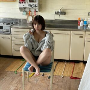 Amisa Miyazaki Instagram - オフショット📸
・
パーカー女子