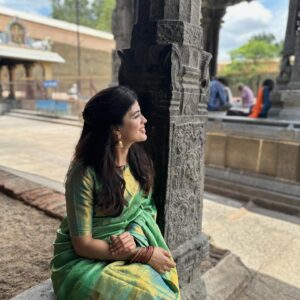 Actress Amritha Aiyer HD Photos and Wallpapers December 2024