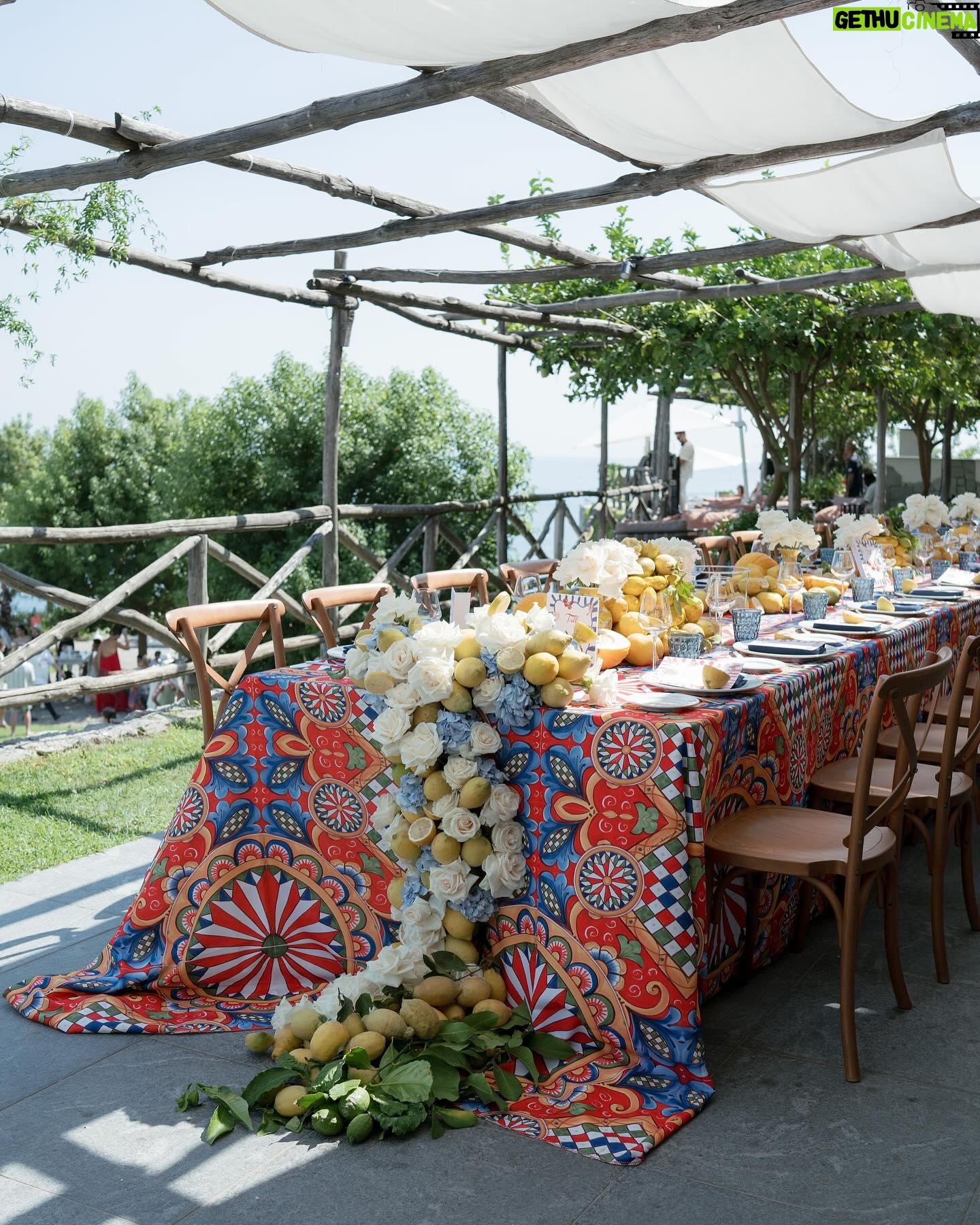 Amy Jackson - 668.7K Likes - What an unforgettable weekend 🥹
Our Farewell Brunch with friends and family was everything we could have hoped for.
@theblondeflower_ … who knew a bread-themed tablescape would be exactly what we needed for our revival and survival! 🥖🥨🥐