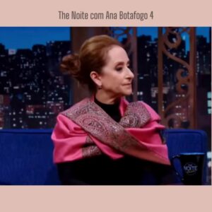 Ana Botafogo Instagram - Compartilhando um trecho da minha entrevista com Danilo Gentili no The Noite! 🎤✨ 
Nele, explico um pouquinho sobre o que significa ser a primeira bailarina do Teatro Municipal. Foi um prazer dividir essa história com vocês! 

#TheNoite #Entrevista #AnaBotafogo #danilogentili 
@danilogentili @sbtthenoite