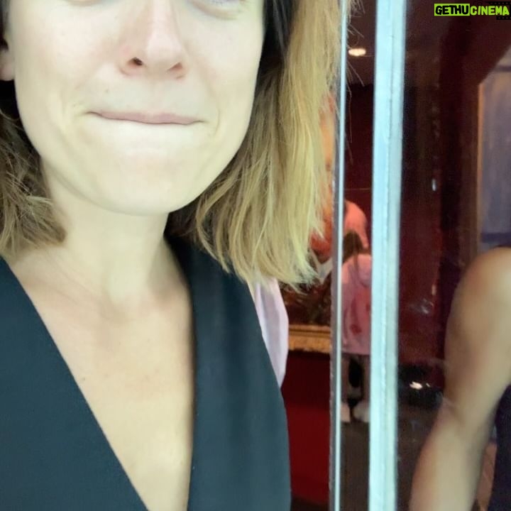 Anastasiia Korotka - 24.1K Likes - Сходили в музей! Музей хороший!
Лаконічність моя сильна сторона)))
Лаконічність -гранично стисле грамотне й інформативне вираження думки !