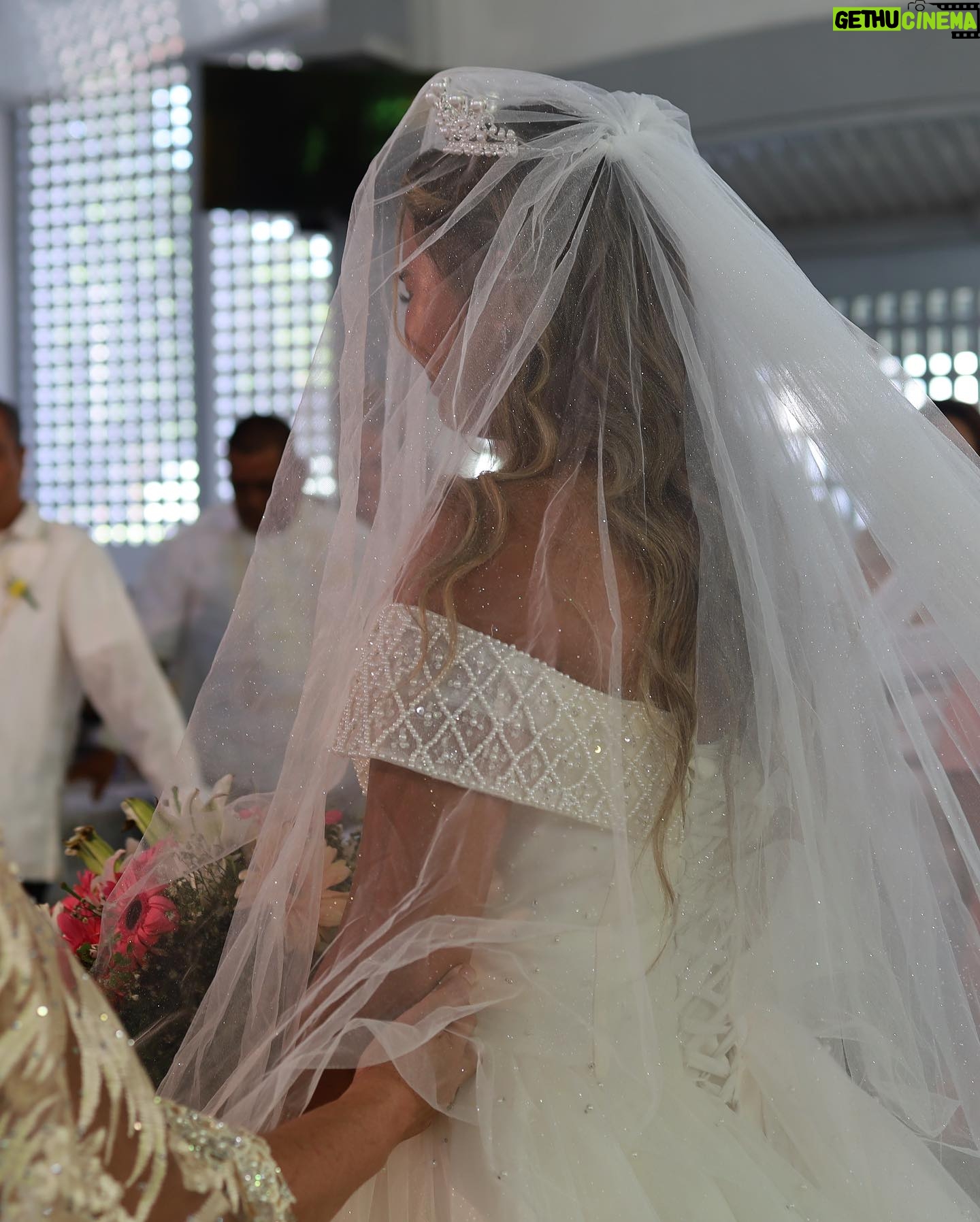 Andi Eigenmann - 203.5K Likes - Wedding 🔔 have rung.💒 Todd & Angie's wedding!💕