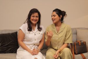 Angelin B Instagram - Sucha cutie pie ❤
@laila_laughs 
📸 @hari_babuu

#angelin #vjangelin #goat #laila #white #podcast #sspodcast