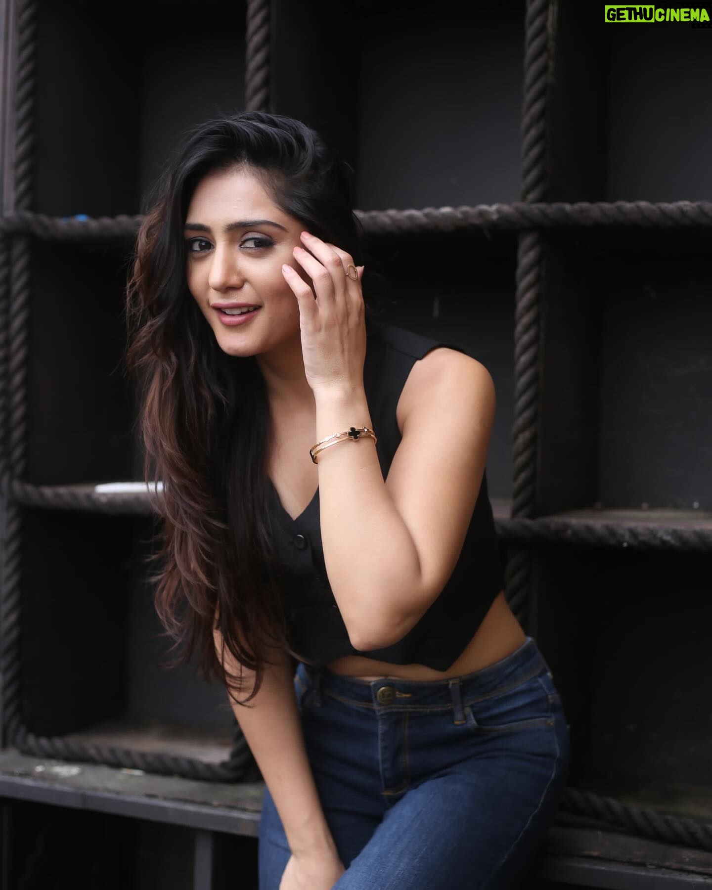 Anjali Tatrari - 46.7K Likes - Ik Waari Tak Le Mere Valo Hass Ke
Nikki Jihi Pyaar Wali Gall Koi Dass Ke 🖤
#anjalitatrari
