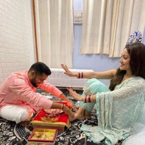 Anju Jadhav Instagram - RAKHI 2024❤️🥰
@_poojajadhav.07_
@iamdeepakjadhav @vickyjadhav08 @poonam_jadhav2211