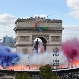 Anne Hidalgo Instagram - Cet été, une immense ferveur s’est emparée de Paris. Les Jeux ont été festifs et populaires. Ils laissent désormais place à un vaste héritage matériel et immatériel dont nous profiterons encore pendant de nombreuses années.

Nous avons su retrouver le goût du commun, celui de pouvoir vibrer, s'entraider et vivre ensemble au-delà de nos différences. Comptez sur moi pour veiller à que cet esprit de concorde, ce bonheur de se retrouver, cette joie de s’émerveiller ensemble, perdure encore longtemps.

📷 @paris2024, Henri Garat, Guillaume Bontemps, @josephinebrueder, @vaalenteing & @jbgurliat