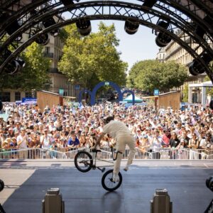 Anne Hidalgo Instagram - Cet été, une immense ferveur s’est emparée de Paris. Les Jeux ont été festifs et populaires. Ils laissent désormais place à un vaste héritage matériel et immatériel dont nous profiterons encore pendant de nombreuses années.

Nous avons su retrouver le goût du commun, celui de pouvoir vibrer, s'entraider et vivre ensemble au-delà de nos différences. Comptez sur moi pour veiller à que cet esprit de concorde, ce bonheur de se retrouver, cette joie de s’émerveiller ensemble, perdure encore longtemps.

📷 @paris2024, Henri Garat, Guillaume Bontemps, @josephinebrueder, @vaalenteing & @jbgurliat