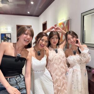 Anon Instagram - シャッフルアイランド 最後まで見てくれた方々へ
⚠️ネタバレあります！

8話まで応援してくれたみんな本当にありがとうございました！
わたしは最後の最後で赤い貝を引いてしまって、最後はリタイヤを選びました、、、
参加を決めた当初は7泊8日で、本当に好きな人が出来きて恋愛できるのかとかみんなと馴染めるかとかすっごく不安が沢山あったのだけど、直ぐにみんなと仲良くできて、ちょっと遠回りしたりして本気で好きな人もできて最高のひと夏になりました😊😊
今回参加してみて思ったのは、恋愛って本当に難しいし誰かと付き合うのって奇跡と奇跡が何回も重ならないと行けないんだなあと、、
わたしはだいぶ空回りしたりしてしまったり、自分の気持ちが前に前に出てたり色々今後もし恋愛する時はちゃんと今回のことを活かして行きたいなあと思ったよ😊
ひとつ思い残すのは最後あのお花のところに立ちたかったー！笑

そして成立した、さゆしゅん♡きょうかひゅうが♡
ちぴじゅん♡ココアレック♡本当におめでとう🎊みんな素敵だった😭♡

 #シャッフルアイランド