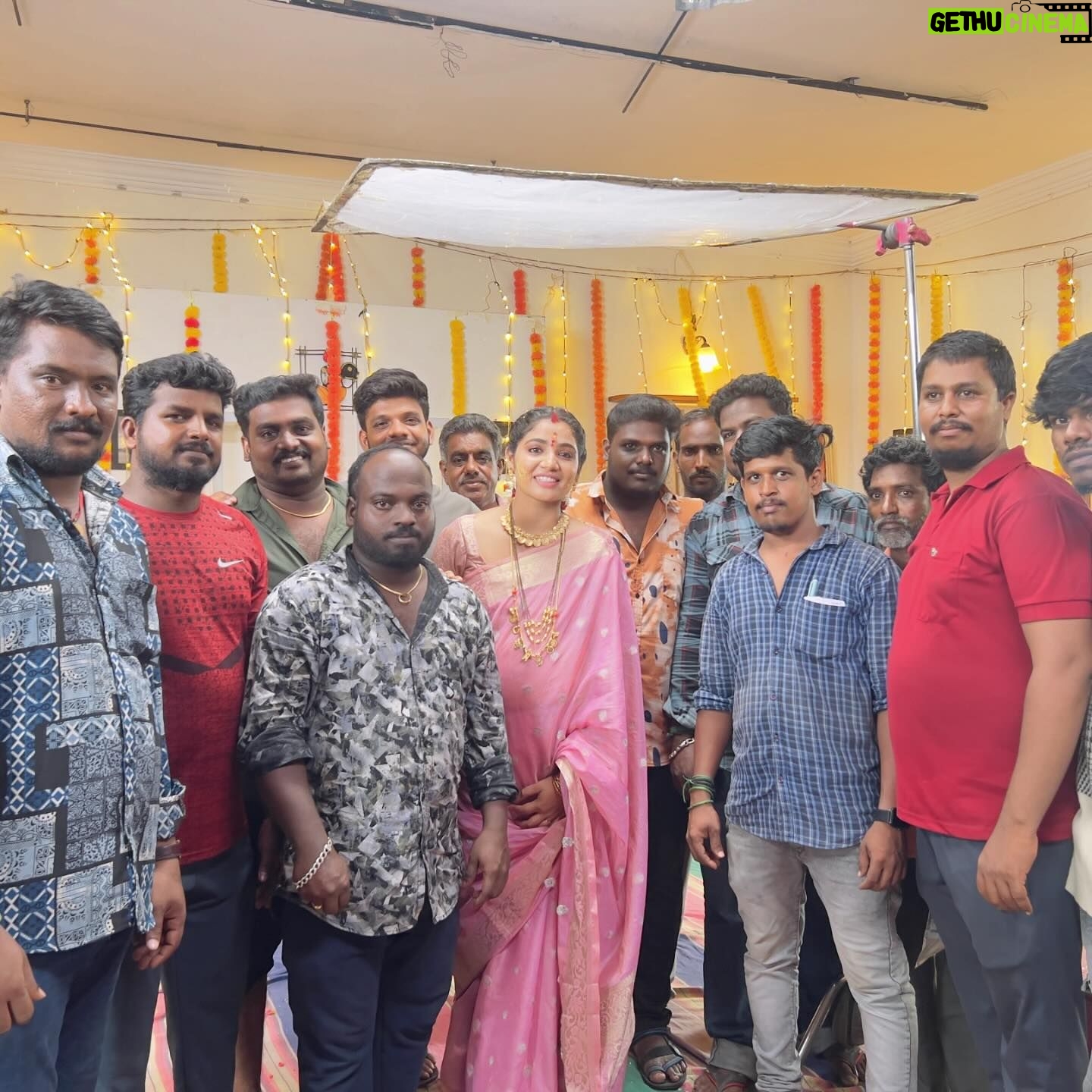 Anshita Akbarsha - 15.7K Likes - Today I am writing this with a very deep emotions in my heart, Chellamma gave life to my Tamil career and I will always keep this project very close to my heart.🧿The success of this project not just belongs to me but also the entire team both back end and front end who worked equally hard to make this a remarkable one.
At this point all that I wanted to convey is my gratitude towards @vijaytelevision and @boxoffice_studio for casting me as Chellamma and giving me this wonderful opportunity to prove myself as an actor. I am forever grateful to #Shahul sir for bringing Chellamma to this world of art and writing amazing storyline that really challenged my potential as an artist.
I would also like to extend my thanks to @kathiravanfrancis and @cameramanramesh for guiding me and being my first guru in this tamil industry.
I also like to thank all my co - actors for creating the brilliance you did for our show and making me feel like home.
It wouldn’t be nice if I don’t thank all my unit Anna’s for making me look bright inside out.
Last but not at all the least , Dear kanmani you will always be my kannin mani , my first child , my youngest bff what not. Big thanks to Priya akka as well for being my second mother when I was home away… I hope you will still continue to be the same forever.
@sriya_surendran_offl tnqqq diii I know you are always with me 🧿🤍
And FINALLY THANKS TO ALL MY VIWERS FOR THE LOVE AND SUPPORT YOU GAVE TO CHELLAMMA ….I EXPECT THE SAME SUPPORT FOR MY FUTURE VENTURES AS WELL.
@vijaytelevision @_kanmani_meenatchi_ @boxoffice_studio